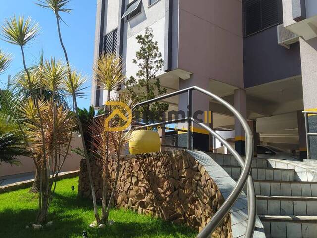 #2 - Apartamento para Venda em Arapongas - PR