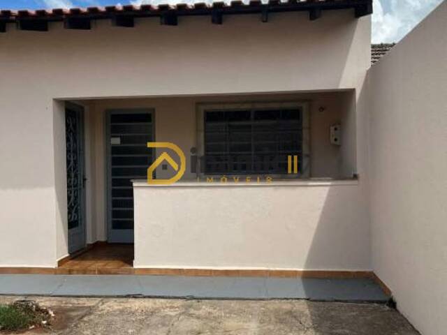 #10 - Casa para Locação em Arapongas - PR - 2