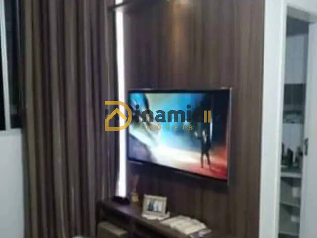 Apartamento para Venda em Londrina - 4