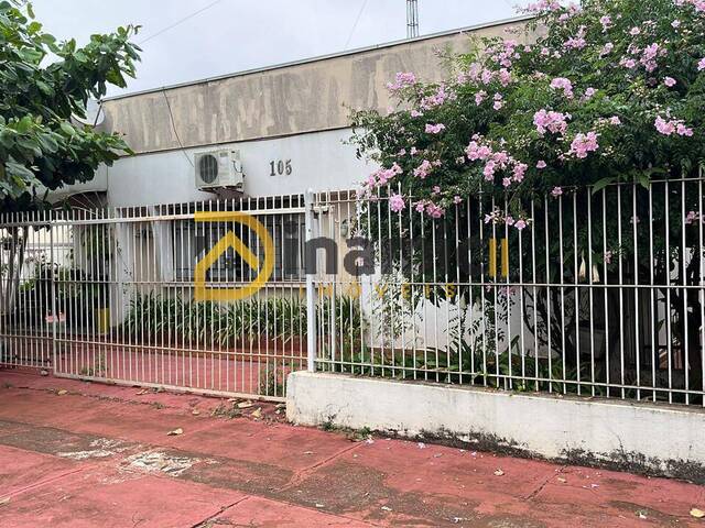 #25 - Casa para Venda em Arapongas - PR