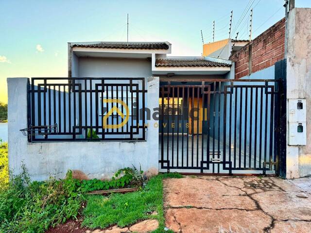 #35 - Casa para Venda em Arapongas - PR - 1