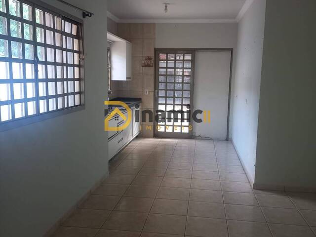 Casa para Locação em Arapongas - 4