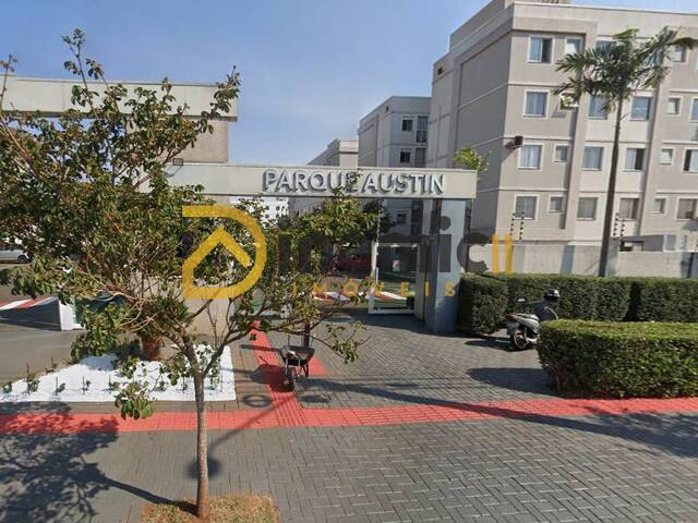 #76 - Apartamento para Venda em Arapongas - PR