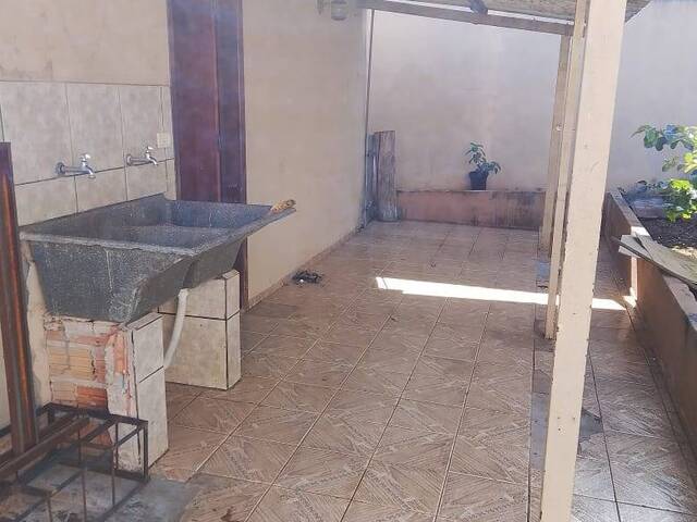 #96 - Casa para Locação em Arapongas - PR