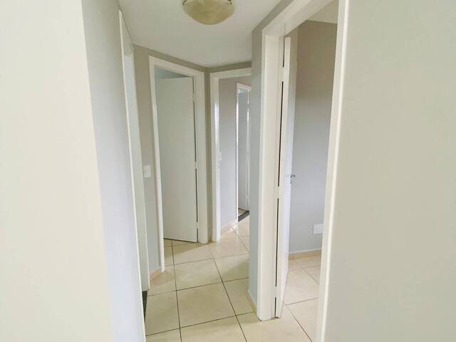 #131 - Apartamento para Venda em Arapongas - PR