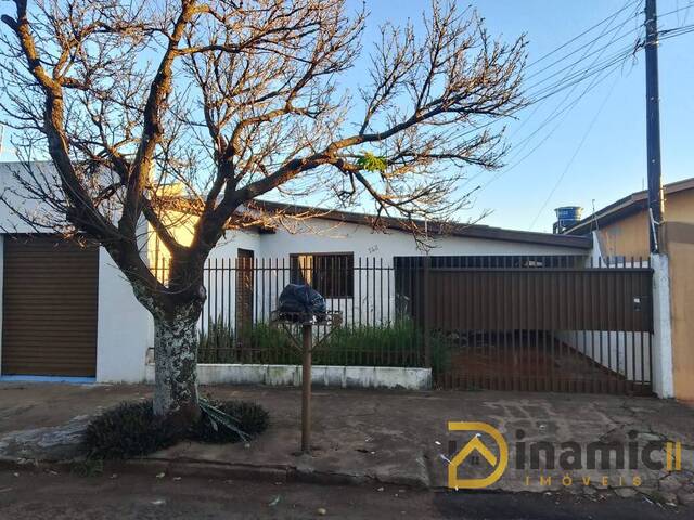 #142 - Casa para Locação em Arapongas - PR - 1