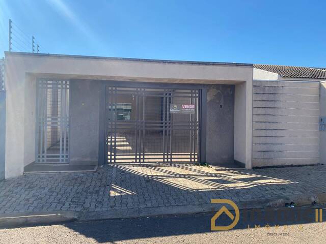 #231 - Casa para Venda em Arapongas - PR