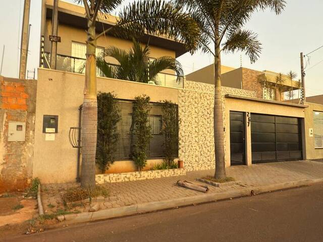 #308 - Casa para Venda em Arapongas - PR