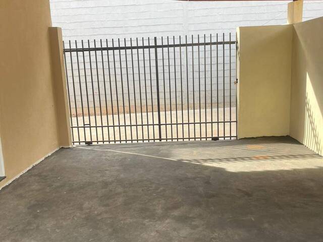#316 - Casa para Locação em Arapongas - PR