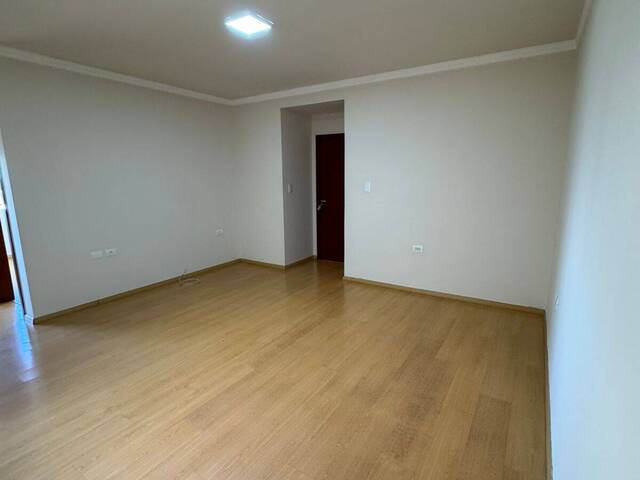 #318 - Apartamento para Locação em Arapongas - PR