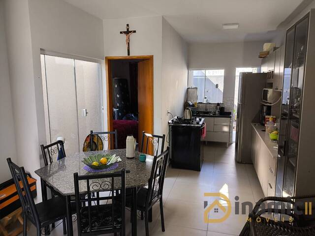 #319 - Casa para Venda em Arapongas - PR