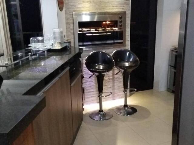 #335 - Apartamento para Venda em Arapongas - PR