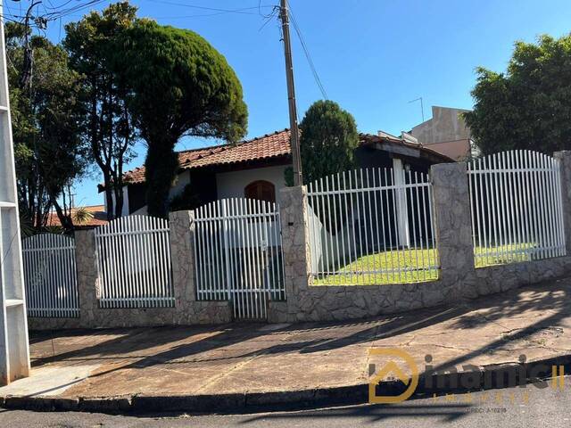 Casa para Locação em Arapongas - 2