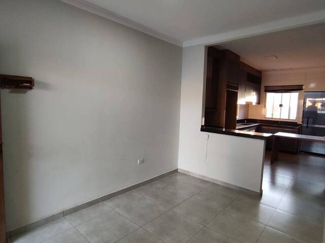 Casa para Venda em Arapongas - 4