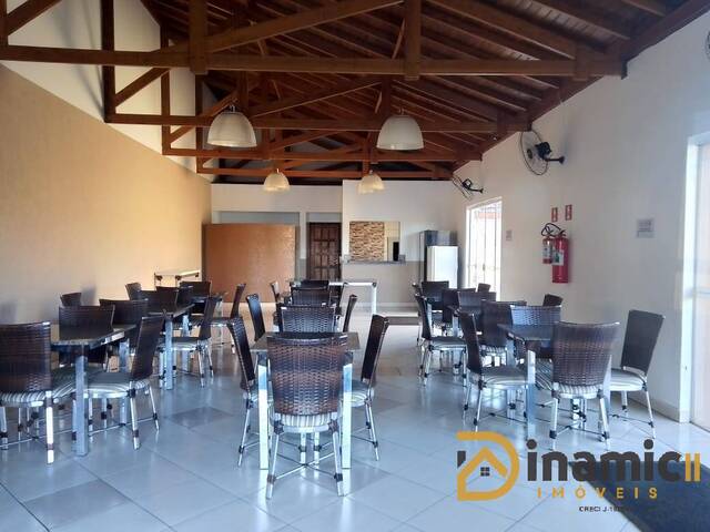 #364 - Apartamento para Venda em Arapongas - PR