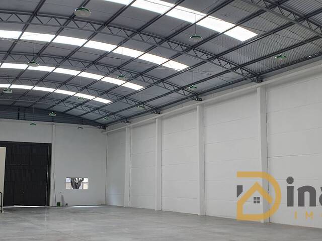 #371 - Barracão para Locação em Arapongas - PR