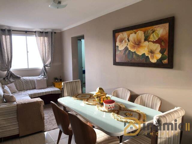 #401 - Apartamento para Venda em Arapongas - PR