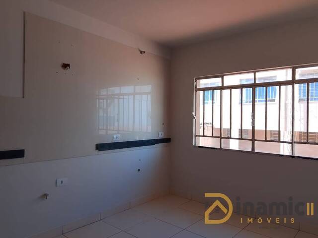 Apartamento para Locação em Arapongas - 4