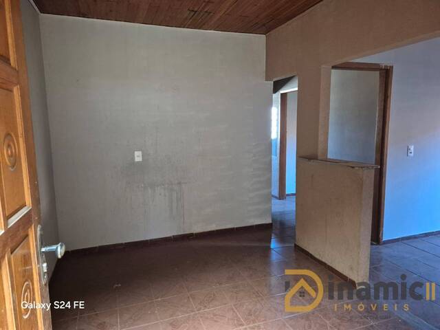 #405 - Casa para Locação em Arapongas - PR