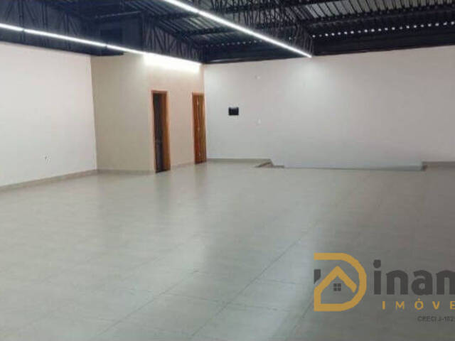 #411 - Salão Comercial para Locação em Arapongas - PR