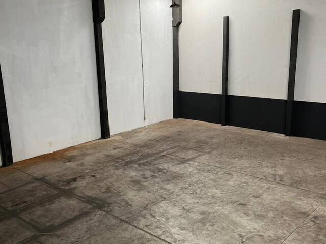 #413 - Barracão para Locação em Arapongas - PR