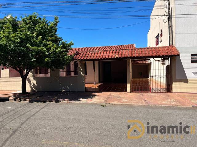 #416 - Casa para Locação em Arapongas - PR