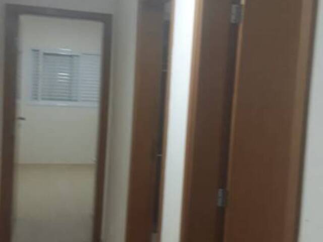 #430 - Apartamento para Venda em Arapongas - PR