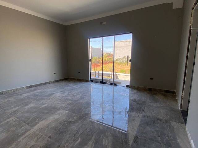 Sobrado para Venda em Arapongas - 5