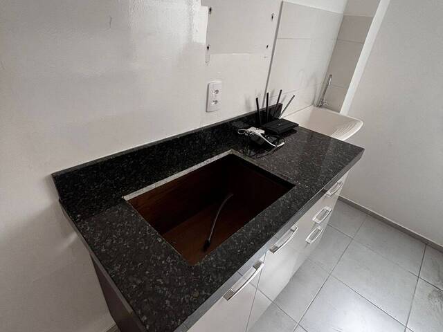 #435 - Apartamento para Venda em Arapongas - PR