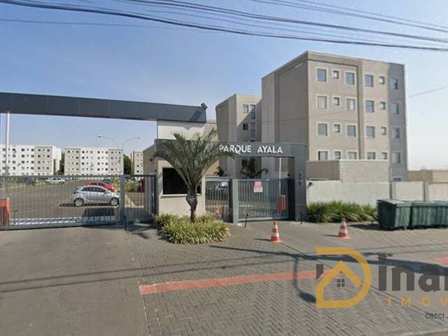 #435 - Apartamento para Venda em Arapongas - PR