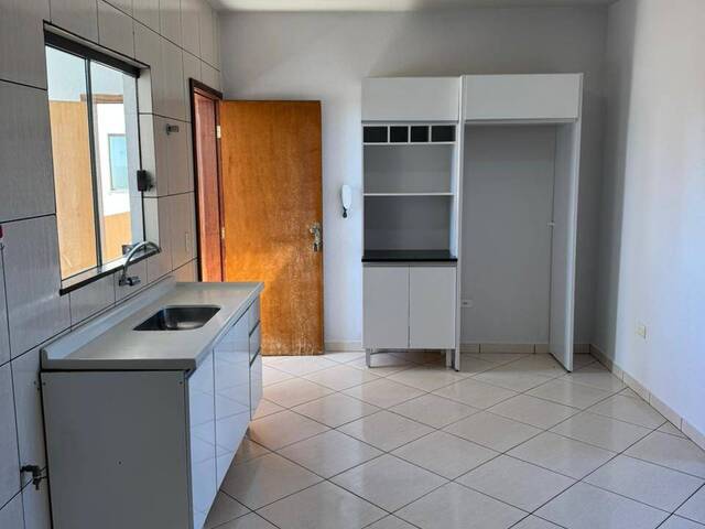 #445 - Apartamento para Locação em Arapongas - PR