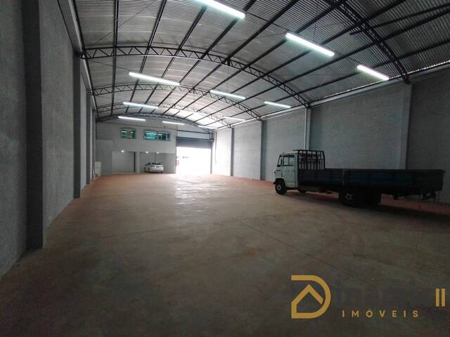 #446 - Barracão para Locação em Arapongas - PR