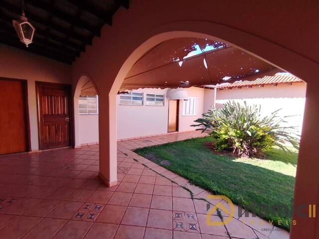 #447 - Sala para Locação em Arapongas - PR