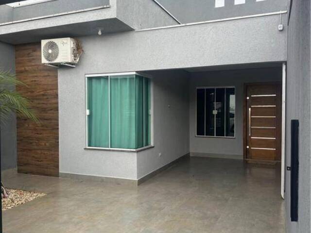 #467 - Casa para Venda em Arapongas - PR