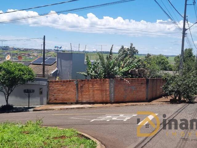 #469 - Casa para Venda em Arapongas - PR