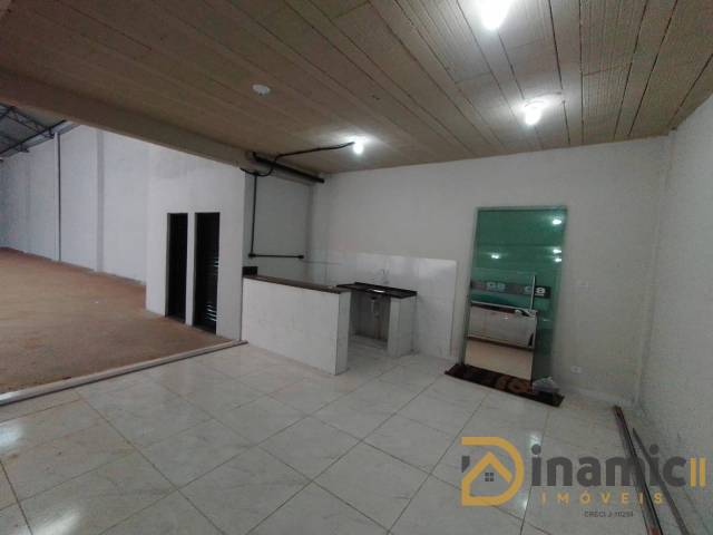 #519 - Barracão para Locação em Arapongas - PR