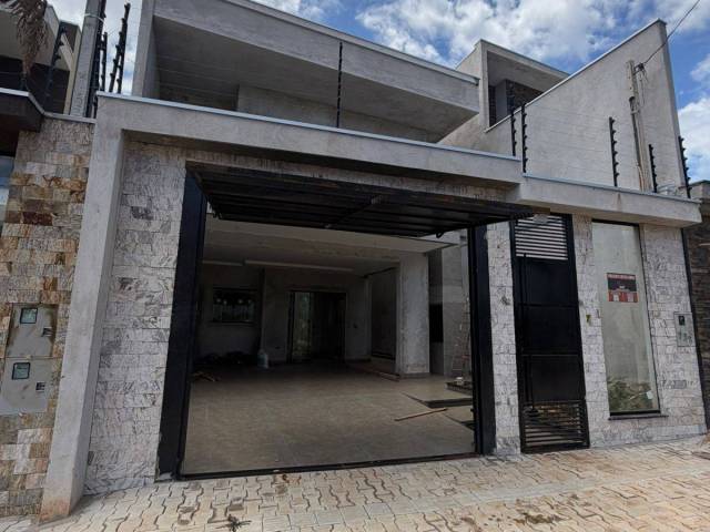 #546 - Sobrado para Venda em Arapongas - PR