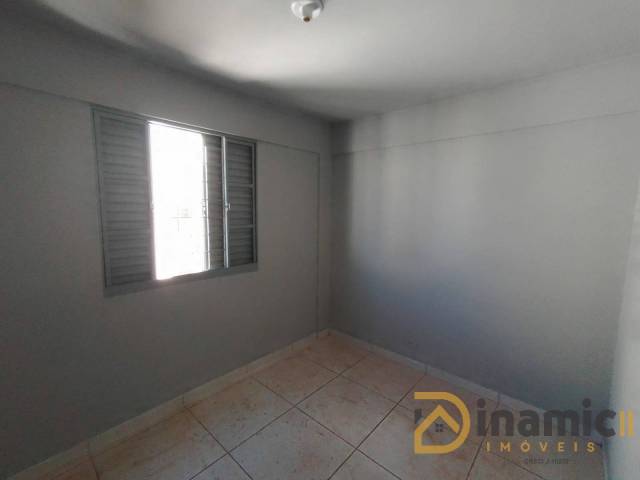 Apartamento para Locação em Arapongas - 4