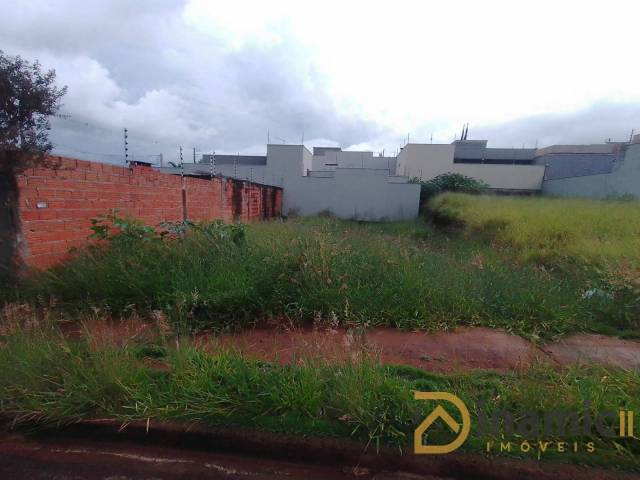 #556 - Terreno para Venda em Arapongas - PR