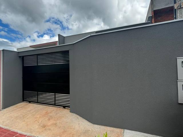 Casa para Venda em Arapongas - 3