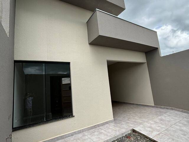 #569 - Casa para Venda em Arapongas - PR