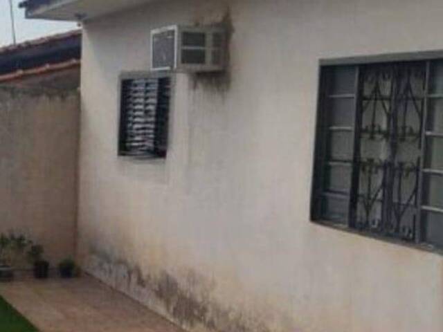 #575 - Casa para Venda em Arapongas - PR