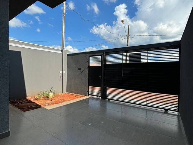 Casa para Venda em Arapongas - 2