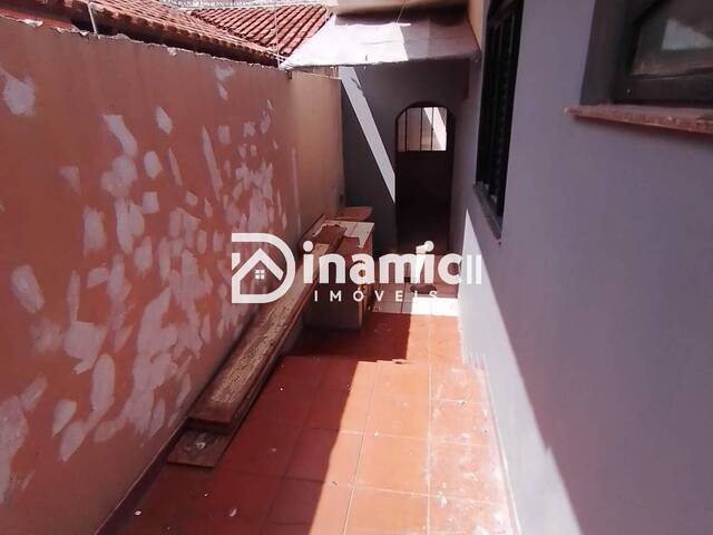 Casa para Locação em Arapongas - 2