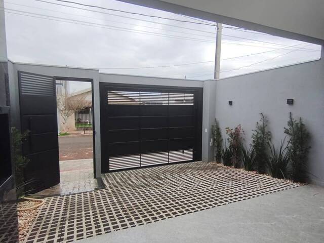 #613 - Casa para Venda em Arapongas - PR