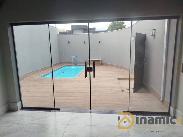 #625 - Área de lazer para Venda em Arapongas - PR