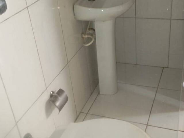 Kitnet para Locação em Arapongas - 4