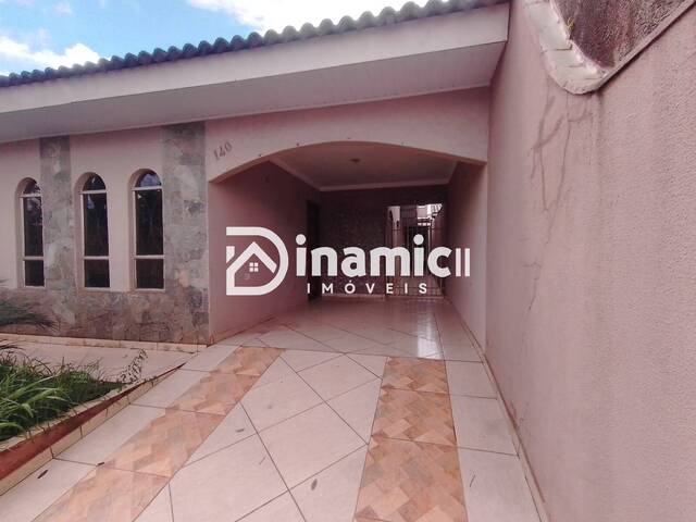 Casa para Locação em Arapongas - 2