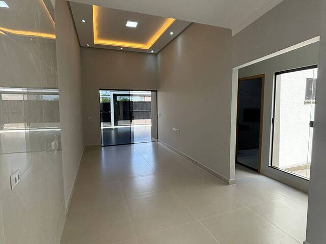 #636 - Casa para Venda em Arapongas - PR