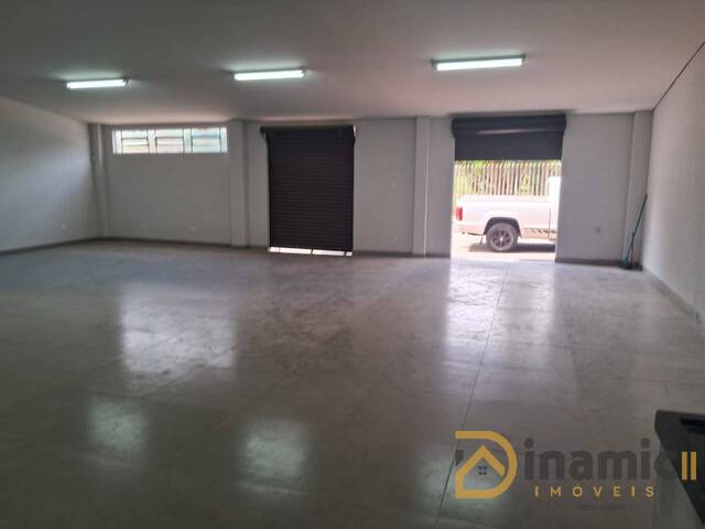 #655 - Barracão para Locação em Arapongas - PR